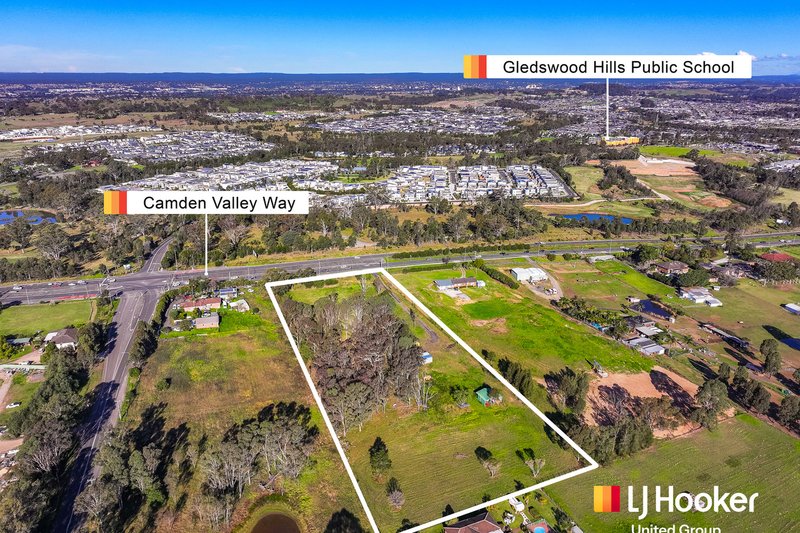 Photo - 889 Camden Valley Way, Catherine Field NSW 2557 - Image 5