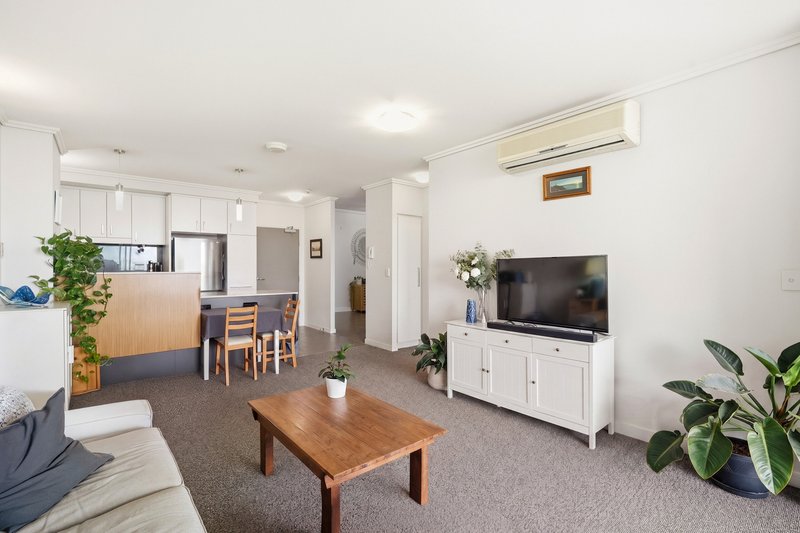 Photo - 889/43 Hercules Street, Hamilton QLD 4007 - Image 3