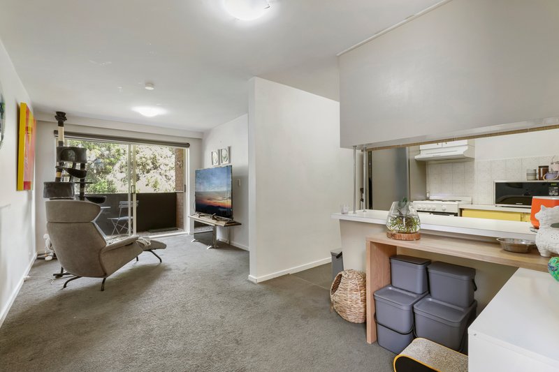 Photo - 8/9-11 Weller Street, Dandenong VIC 3175 - Image 3