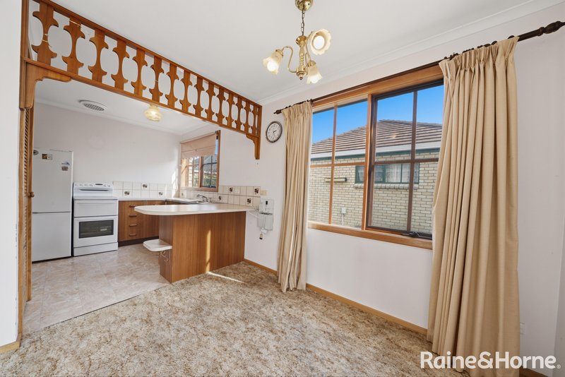 Photo - 8/9-13 Luttrell Avenue, Bellerive TAS 7018 - Image 7