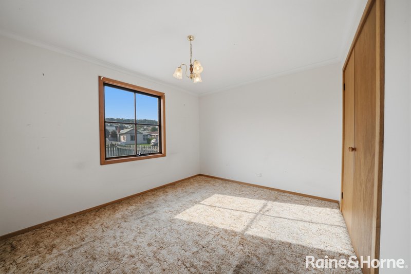Photo - 8/9-13 Luttrell Avenue, Bellerive TAS 7018 - Image 13