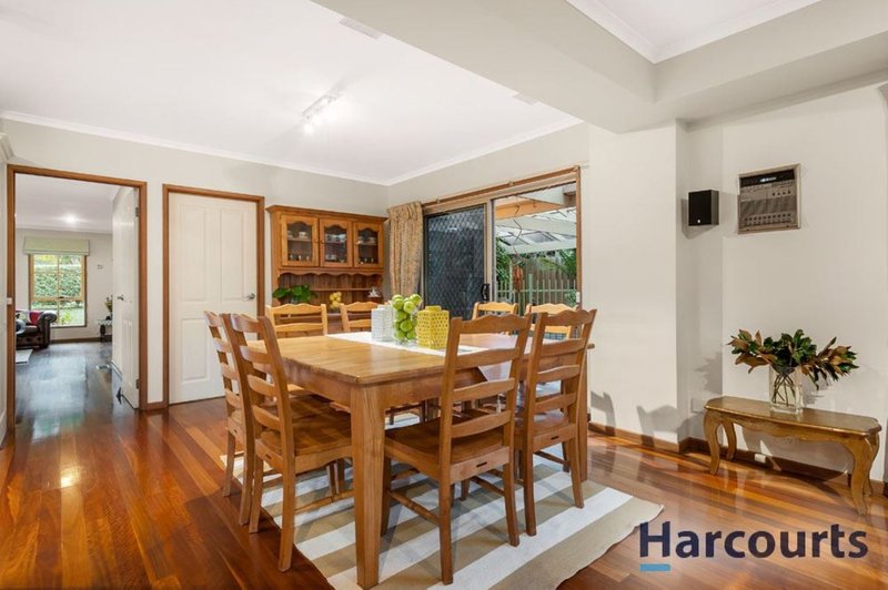 Photo - 89 Amersham Drive, Wantirna VIC 3152 - Image 4