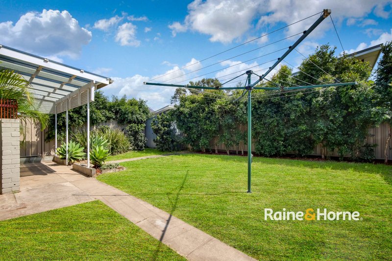 Photo - 89 Beach Street, Ettalong Beach NSW 2257 - Image 2