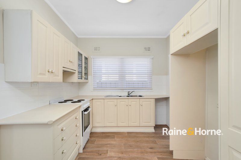 Photo - 89 Beach Street, Ettalong Beach NSW 2257 - Image 4