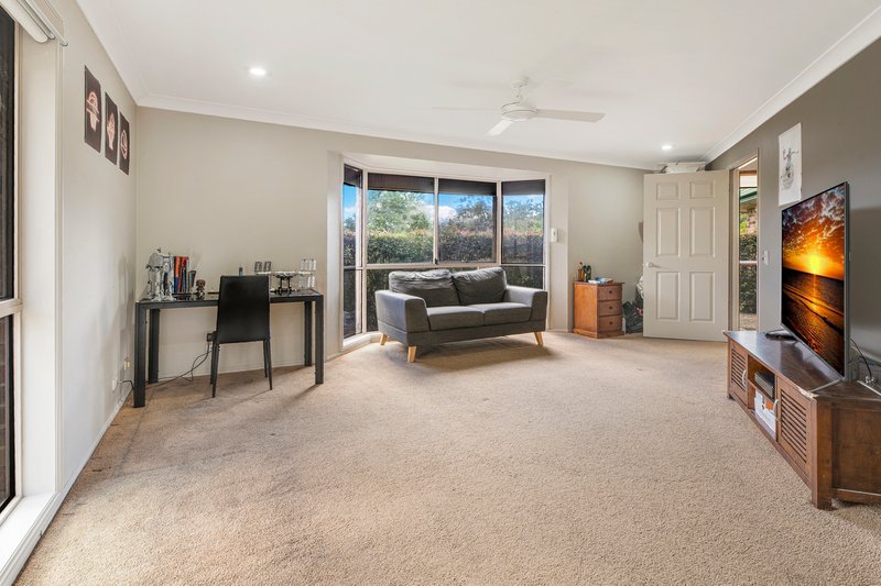 Photo - 89 California Drive, Oxenford QLD 4210 - Image 15