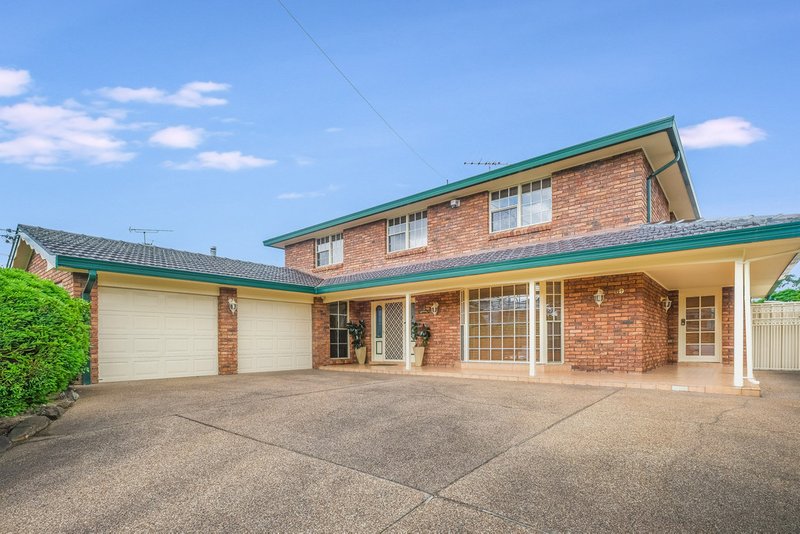 89 Caroline Crescent, Georges Hall NSW 2198