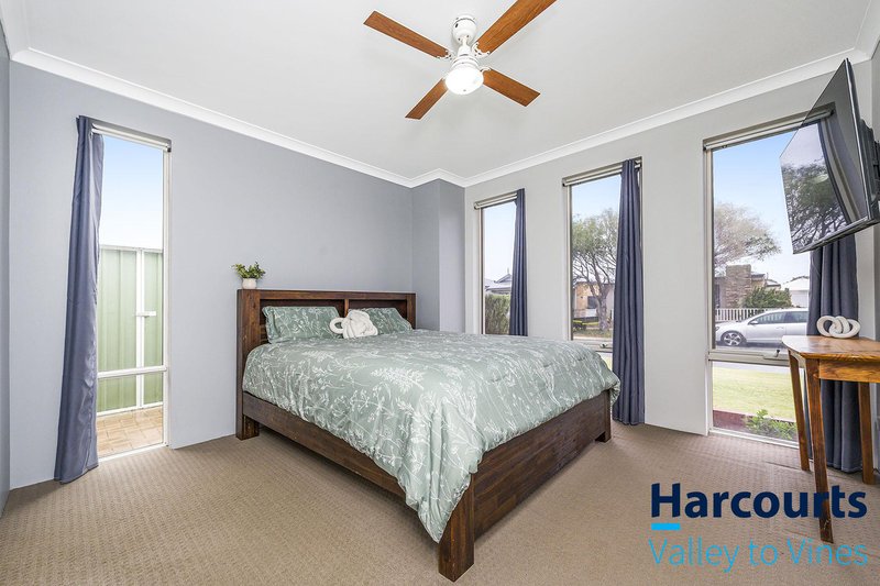 Photo - 89 Cheriton Ave , Ellenbrook WA 6069 - Image 2