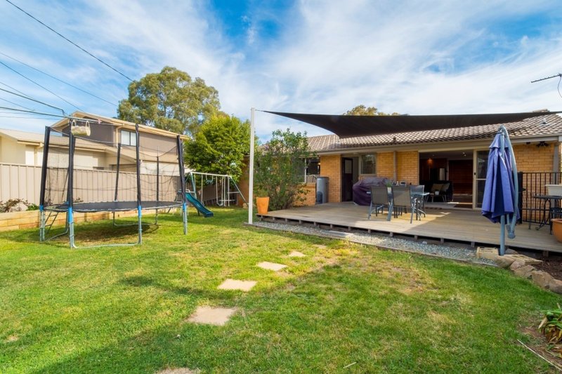 Photo - 89 Chuculba Crescent, Giralang ACT 2617 - Image 15