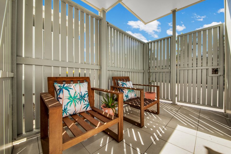 Photo - 8/9 Cockatoo Drive, New Auckland QLD 4680 - Image 15