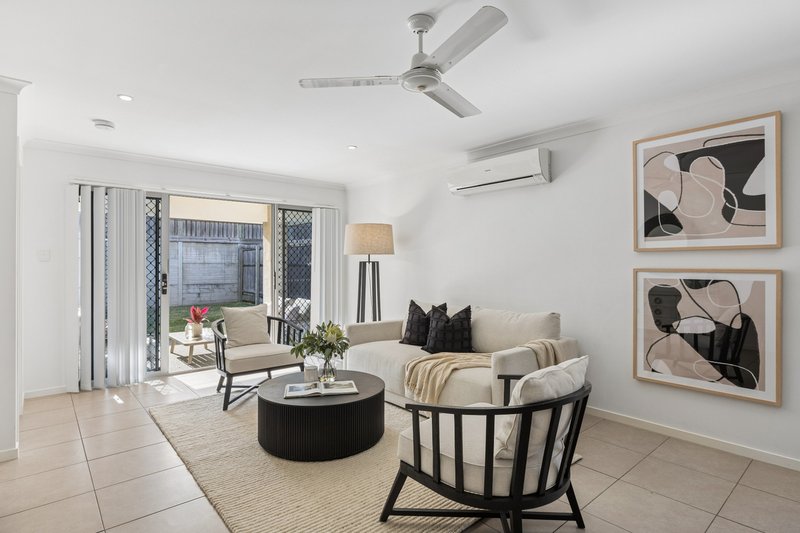 Photo - 89 Cootharaba Crescent, Warner QLD 4500 - Image 12