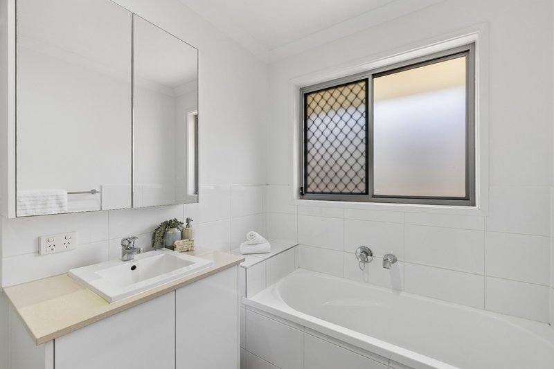 Photo - 89 Cootharaba Crescent, Warner QLD 4500 - Image 20