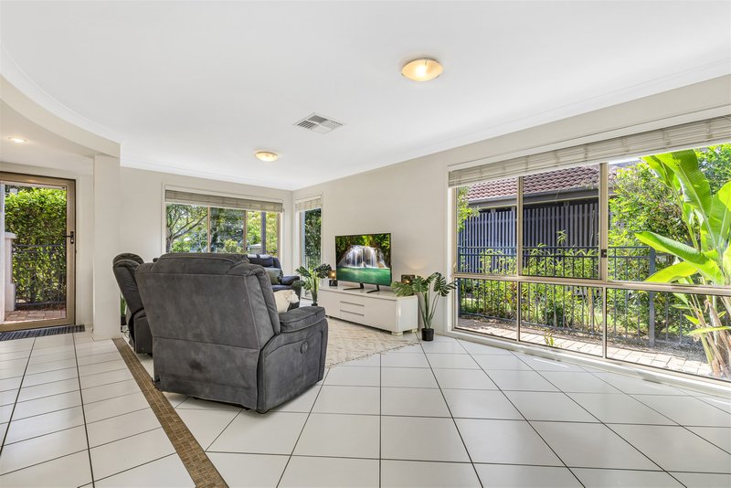 Photo - 89 Coutts Street, Bulimba QLD 4171 - Image 13