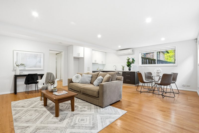 Photo - 89 Darcey Road, Castle Hill NSW 2154 - Image 5