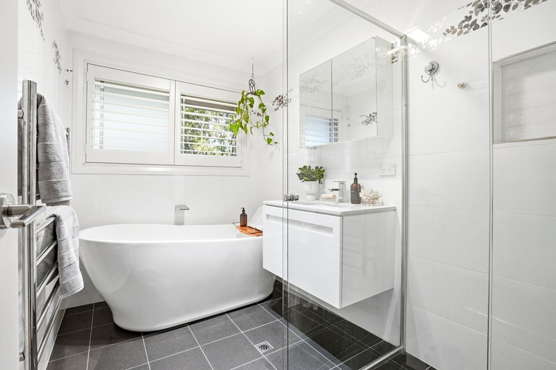 Photo - 89 Darcey Road, Castle Hill NSW 2154 - Image 18