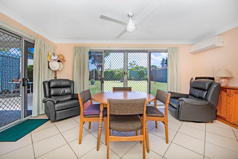 Photo - 89 Diamond Head Drive, Budgewoi NSW 2262 - Image 7