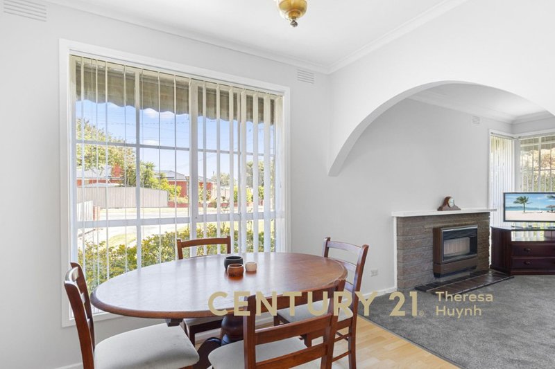 Photo - 89 Ellen Street, Springvale VIC 3171 - Image 4
