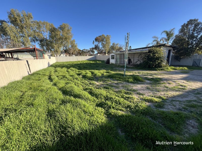 Photo - 89 Endersbee Street, Merredin WA 6415 - Image 18