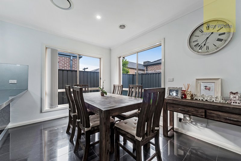 Photo - 89 Gateshead Street, Craigieburn VIC 3064 - Image 4