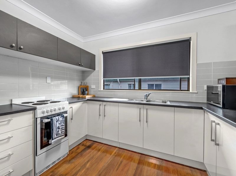 Photo - 89 Gatton Street, Mount Gravatt East QLD 4122 - Image 2