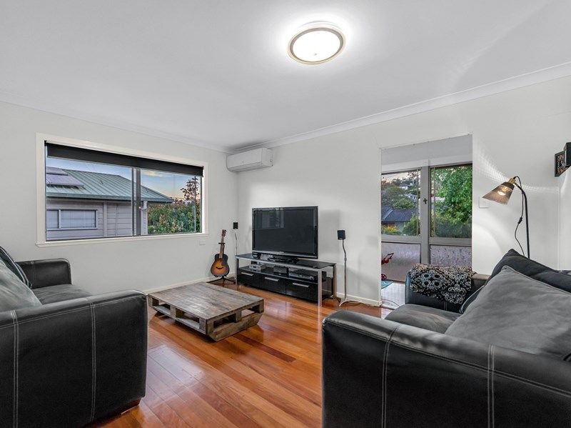 Photo - 89 Gatton Street, Mount Gravatt East QLD 4122 - Image 3