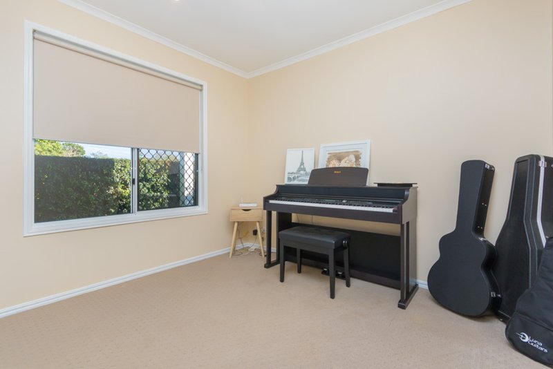 Photo - 89 Graham Road, Morayfield QLD 4506 - Image 12