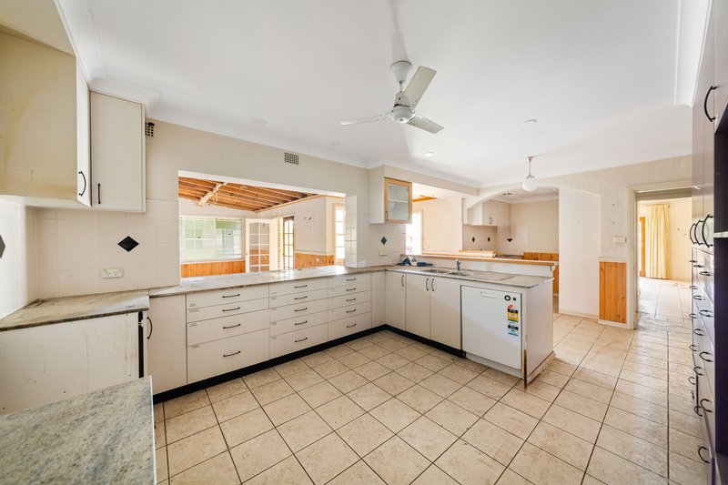 Photo - 89 Highs Road, West Pennant Hills NSW 2125 - Image 5