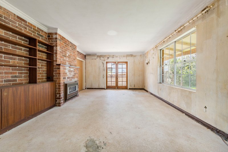 Photo - 89 Highs Road, West Pennant Hills NSW 2125 - Image 6