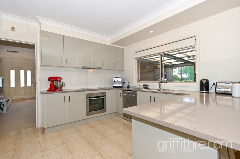 Photo - 89 Holt Road, Griffith NSW 2680 - Image 10