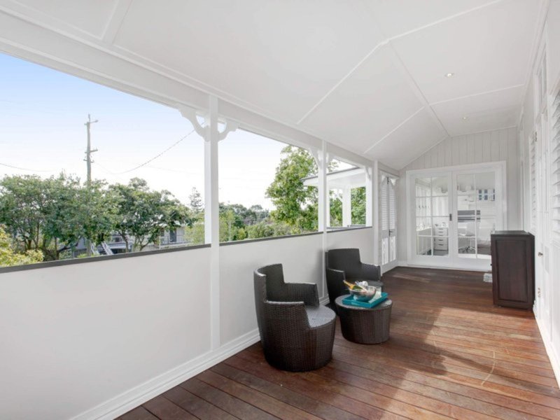 Photo - 89 Jackson Street, Hamilton QLD 4007 - Image 2