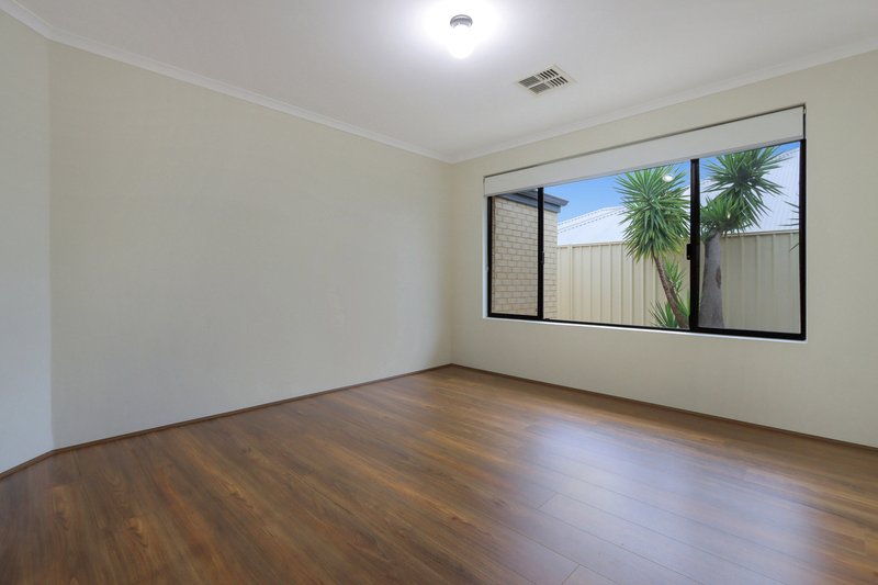 Photo - 89 Kendall Boulevard, Baldivis WA 6171 - Image 9