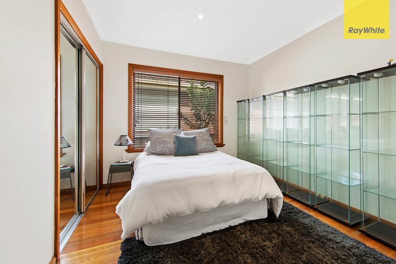 Photo - 89 Kingdom Avenue, Kings Park VIC 3021 - Image 12