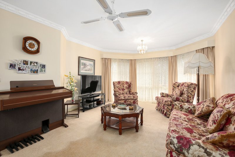 Photo - 89 Lakeview Drive, Lilydale VIC 3140 - Image 4