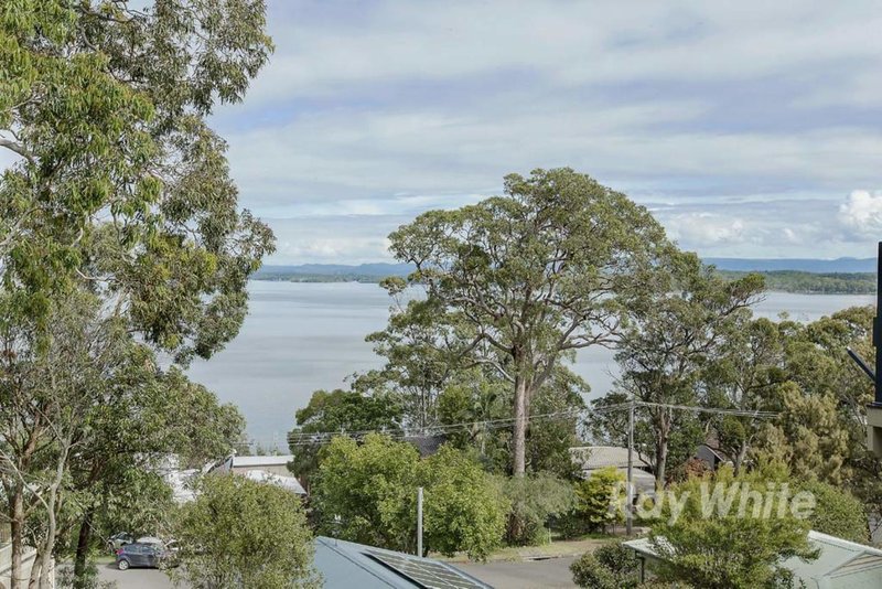 89 Lakeview Road, Wangi Wangi NSW 2267