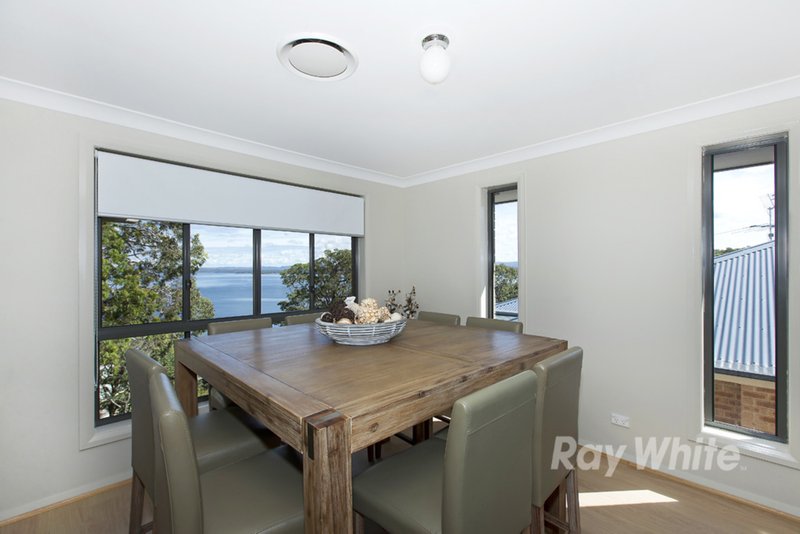 Photo - 89 Lakeview Road, Wangi Wangi NSW 2267 - Image 8