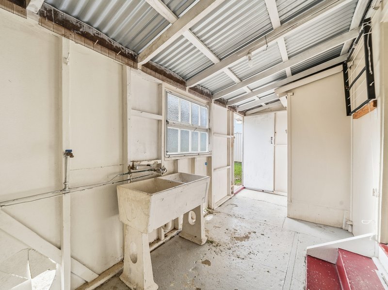 Photo - 89 Maine Road, Clontarf QLD 4019 - Image 12