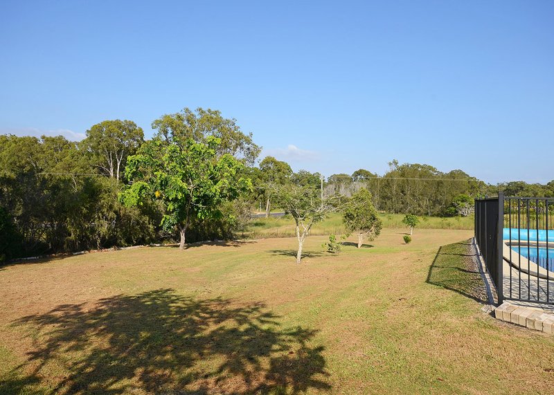 Photo - 89 Mal Campbell Drive, Craignish QLD 4655 - Image 9