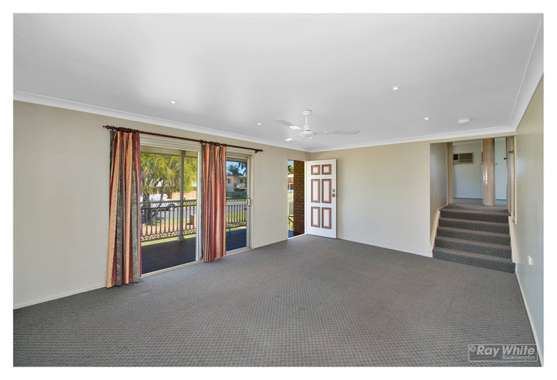 Photo - 89 Menzies Street, Park Avenue QLD 4701 - Image 3