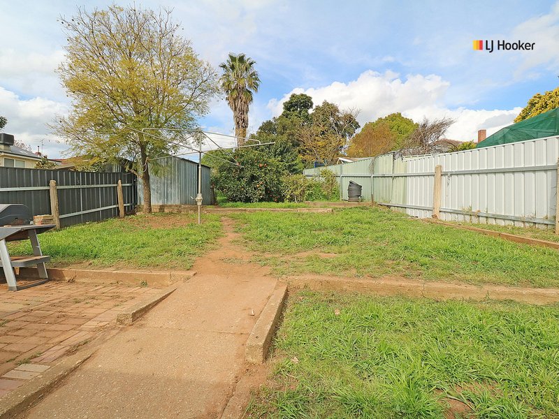 Photo - 89 Mitchelmore Street, Turvey Park NSW 2650 - Image 10