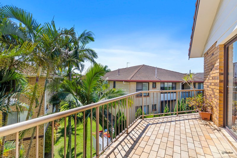 Photo - 8/9 Nalla Court, Palm Beach QLD 4221 - Image 2