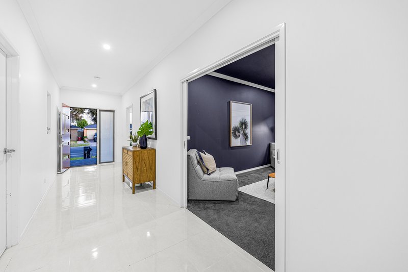 Photo - 89 Nelson Street, Cranbourne East VIC 3977 - Image 16