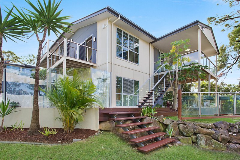 Photo - 89 Ocean Parade, Burleigh Heads QLD 4220 - Image 3