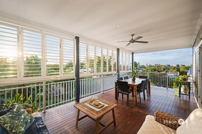 Photo - 89 Pear Street, Greenslopes QLD 4120 - Image 7