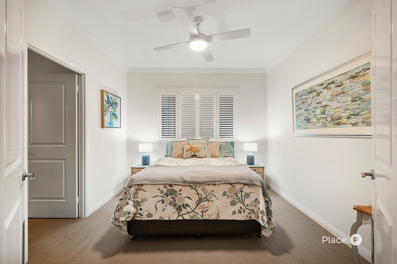 Photo - 89 Pear Street, Greenslopes QLD 4120 - Image 11