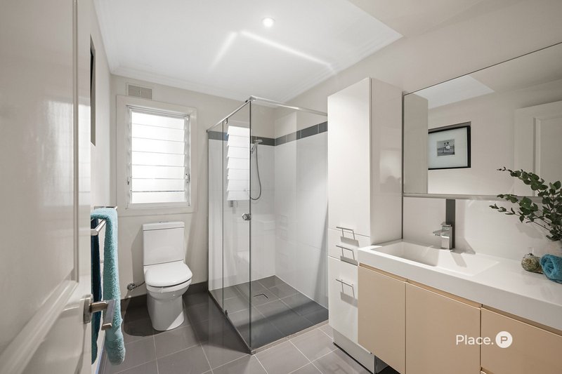 Photo - 89 Pear Street, Greenslopes QLD 4120 - Image 12