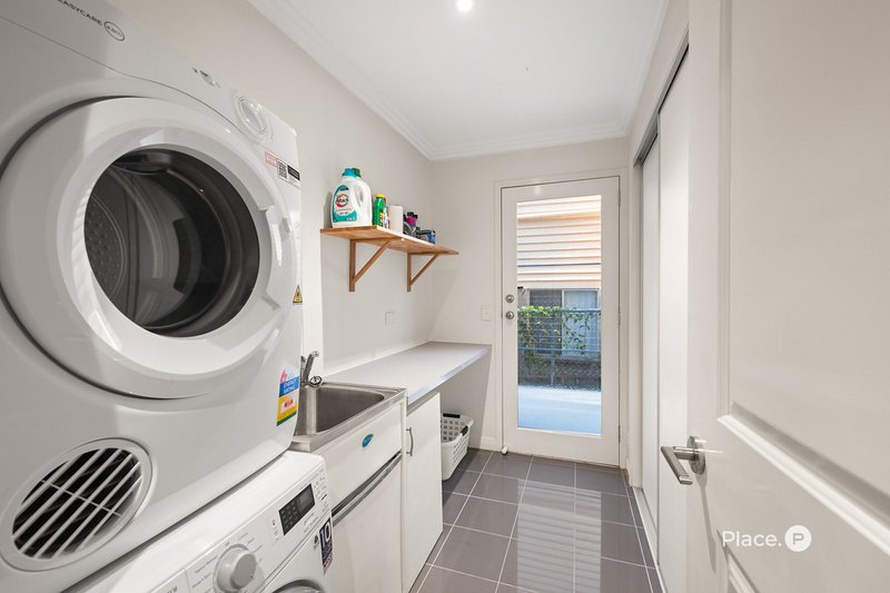 Photo - 89 Pear Street, Greenslopes QLD 4120 - Image 18