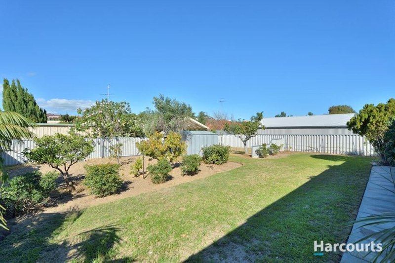 Photo - 89 Peelwood Parade, Halls Head WA 6210 - Image 15