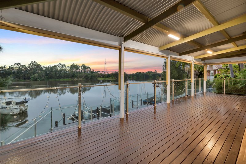 Photo - 89 Port Jackson Boulevard, Clear Island Waters QLD 4226 - Image 6