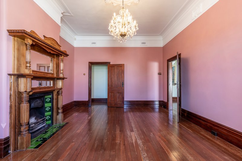 Photo - 89 Railway Parade, Mount Lawley WA 6050 - Image 7