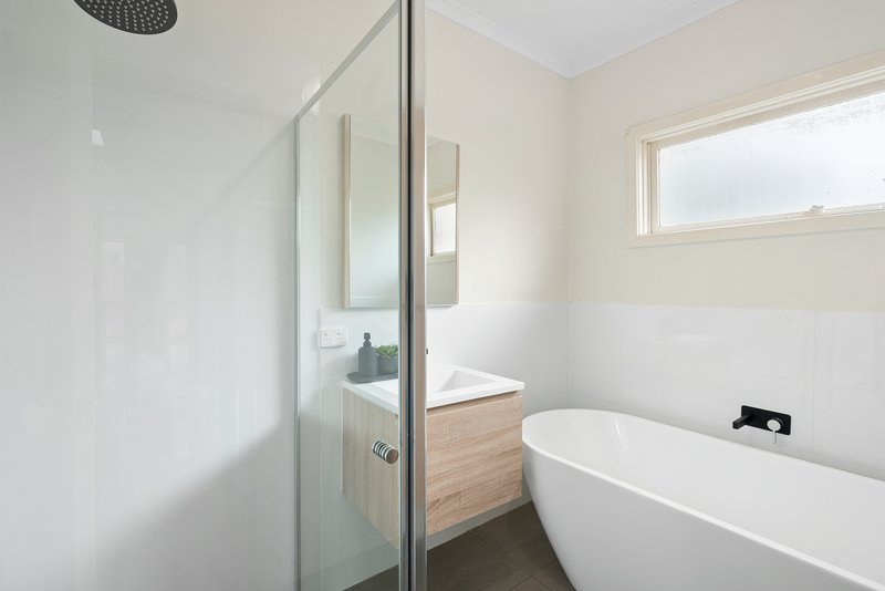 Photo - 89 Renou Road, Wantirna South VIC 3152 - Image 9