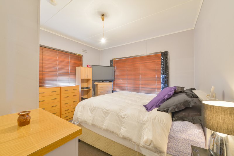 Photo - 89 Robert Street, Tamworth NSW 2340 - Image 7